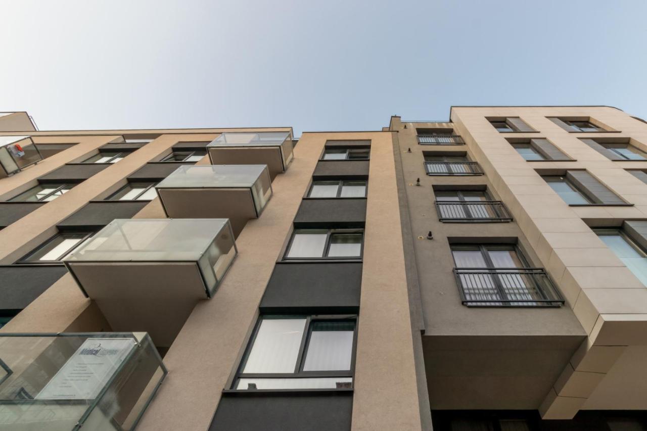 Modern Downtown Apartment Cluj-Napoca Exterior photo